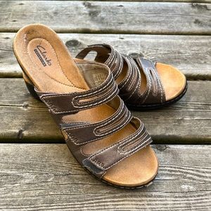 Clarks women’s sandals with gold Velcro straps